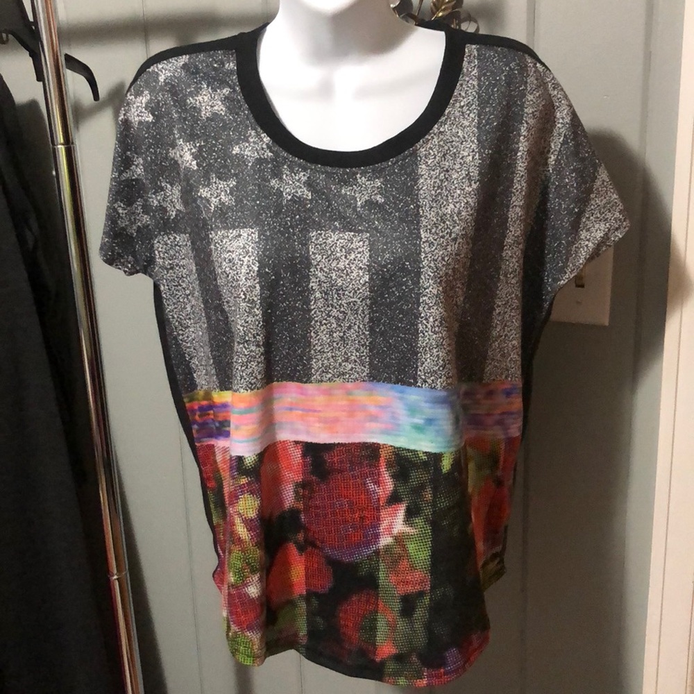 Converse black graphic tee size medium